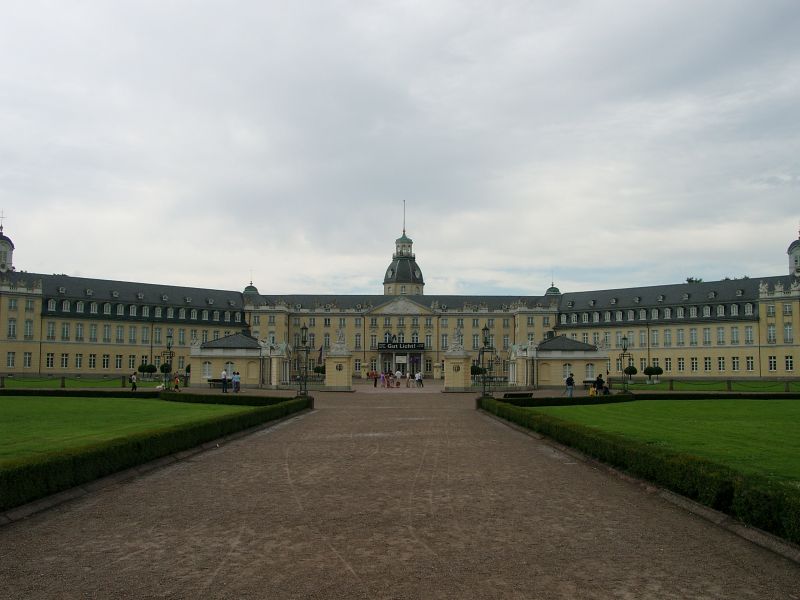 Vorschaubild Ansicht Schloss Karlsruhe (Titelfoto)
