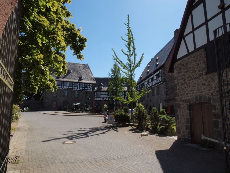 Burg Schiffenberg